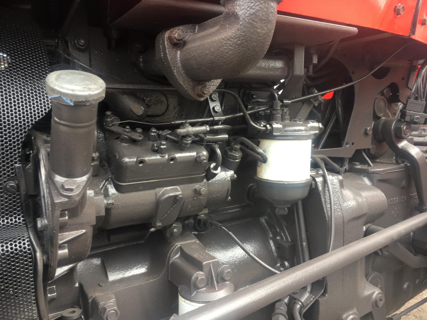 ./imagenes/INVOICE/2019/15365/TRACTOR MASSEY FERGUSON MF 231 (38).JPG